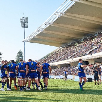 Western Force team huddle at HBF Park