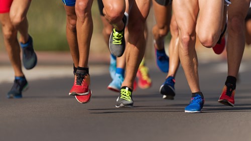 keep-on-running-running-shoes-2048x1152